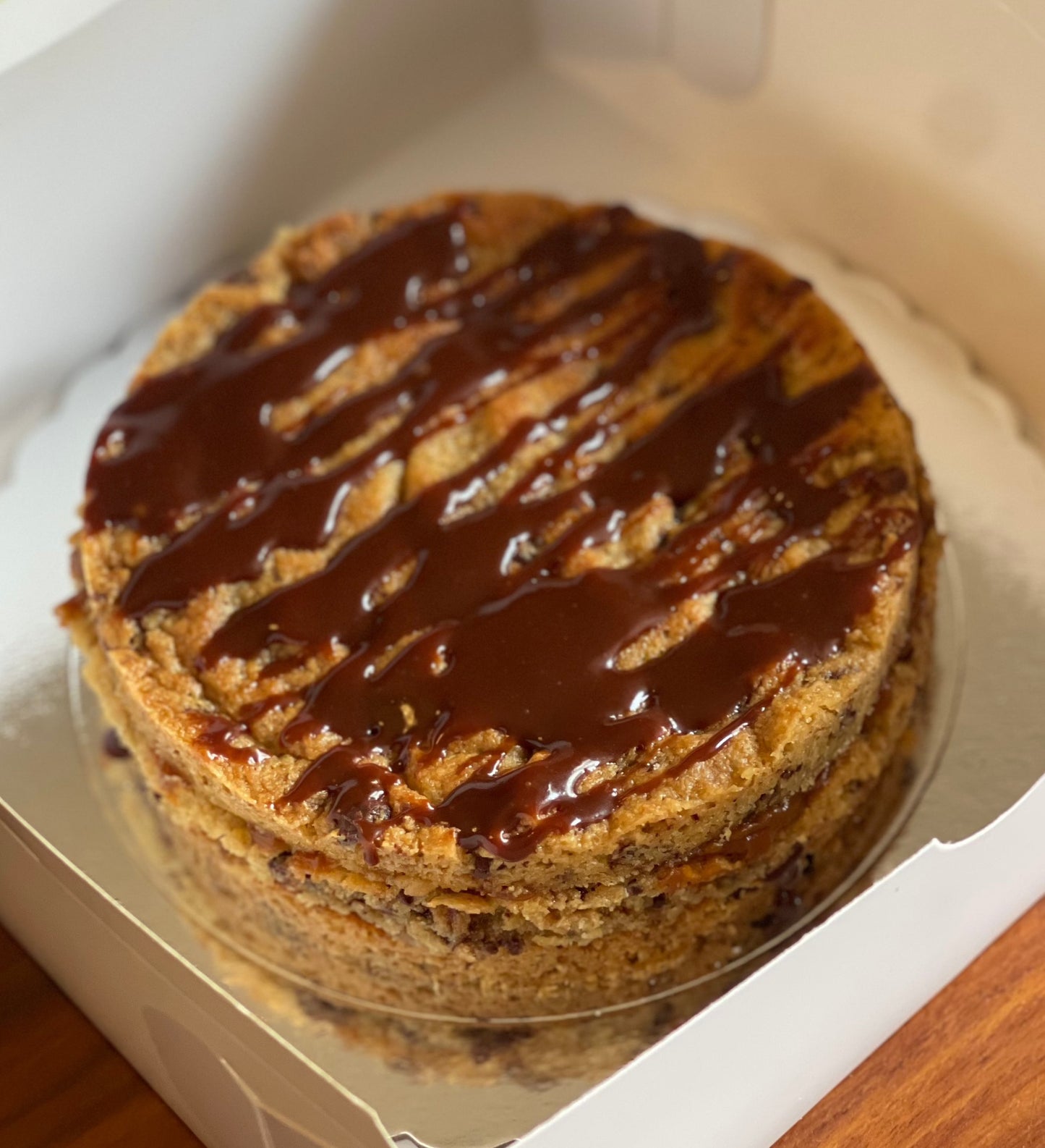 Chocolate chip cookie cake